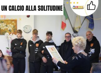 Un calcio alla solitudine