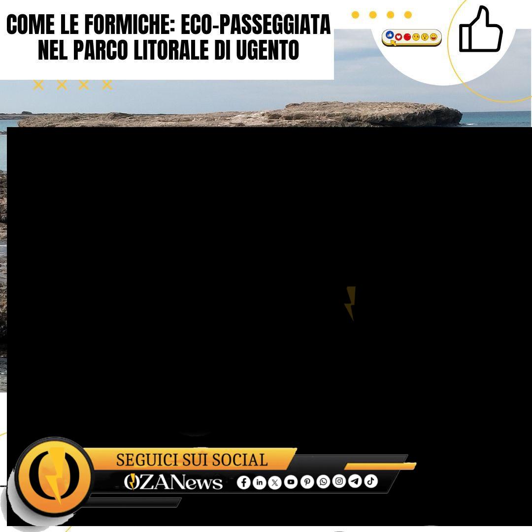 Come le formiche eco-passeggiata nel Parco Litorale di Ugento Eco-Passeggiata nel Parco Litorale di Ugento. Man holding #CamminaNatura banner by the sea. Tourism in Ugento.