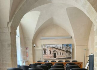 “Off Line”: arte e scuola contro l’abuso social “Off Line – Quando spegni ti accendi”: presentazione in Provincia del progetto che promuove cultura, educazione e partecipazione civica