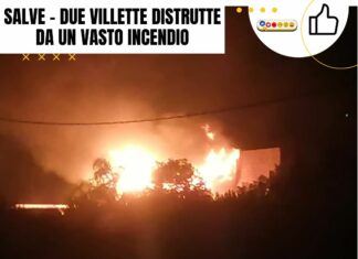 SALVE – Due villette distrutte da un vasto incendio