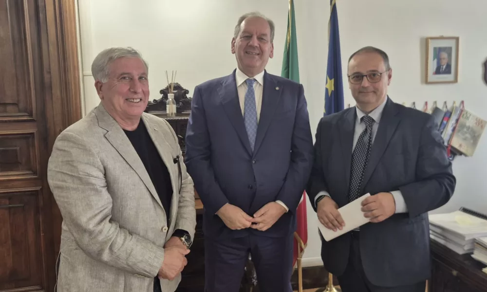 Da Sinis Sicolo La Pietra E Losito