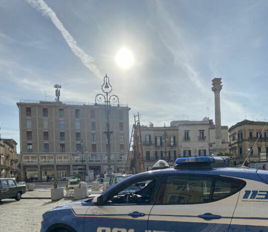 Controlli Questura nel Salento: arresti e Daspo Maxi controlli della Questura di Lecce nel Salento: arresti per droga, Daspo e fogli di via. Misure per la sicurezza nel Basso Salento.