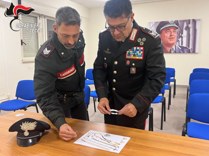 Gallipoli: Carabinieri arrestano truffatori di anziani Gallipoli: Carabinieri arrestano truffatori di anziani