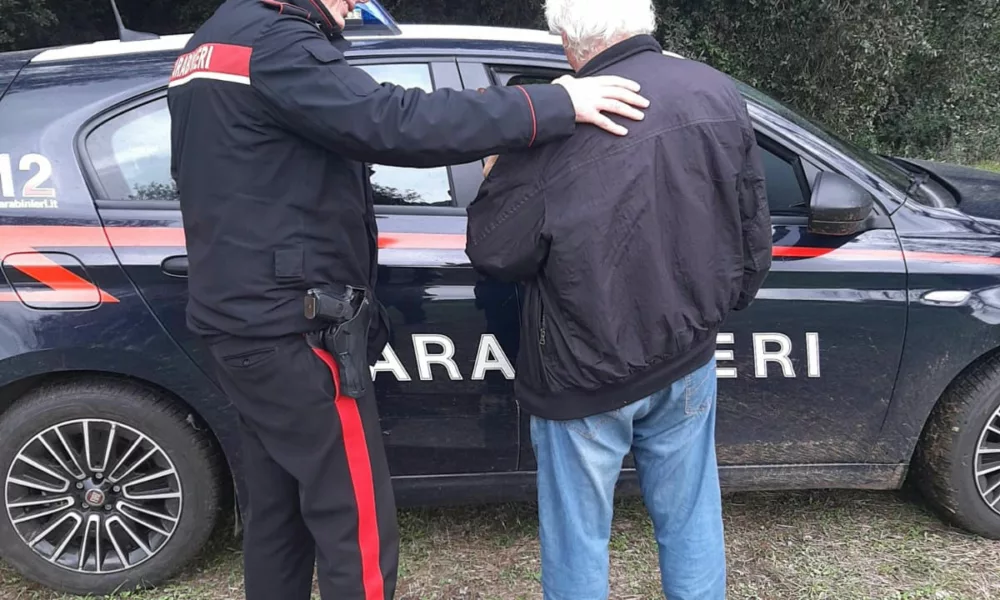 Anziano Smarrito nel Bosco, Carabinieri Intervengono