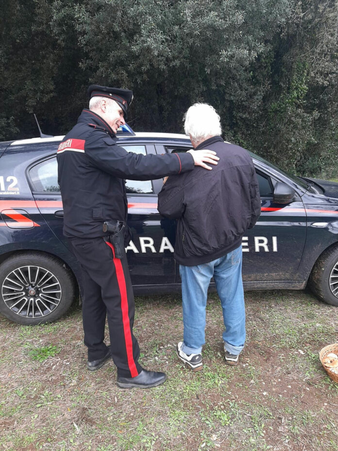 Anziano Smarrito nel Bosco, Carabinieri Intervengono