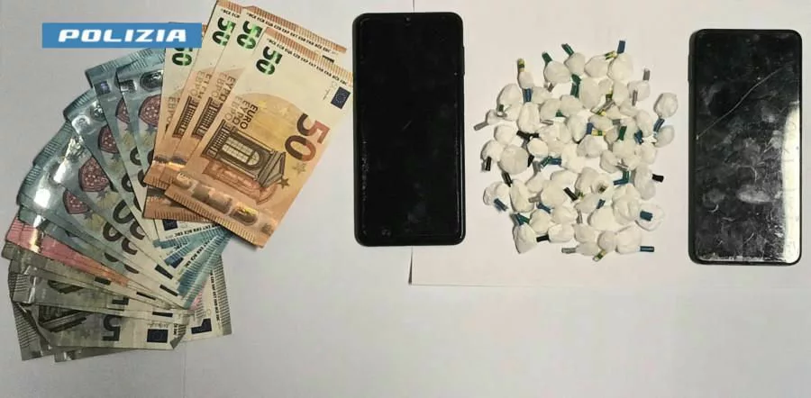 Spaccio a Taurisano: 22enne arrestato con cocaina