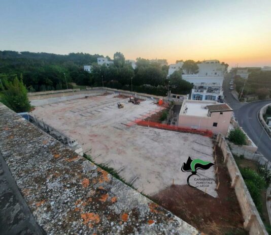 Tricase Porto: scattano quattro denunce per un parcheggio Tricase: Abusi al Porto