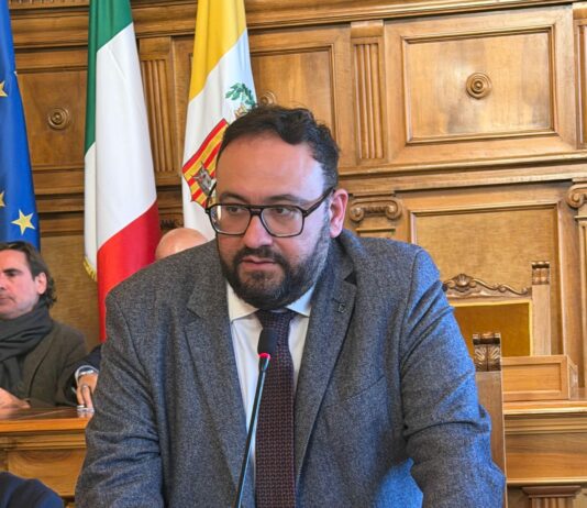 Erosione costiera: 5 milioni al Salento, parte il piano Erosione costiera lungo il litorale salentino. Tarantino: “Interventi immediati e pianificazione a medio e lungo termine con la cabina di regia della Provincia”