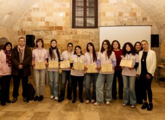 Olimpiadi Matematica: trionfo rosa a Tricase “Matematica al femminile: esplorando l’infinito potenziale”: conclusa con successo a Tricase la gara a squadre per le Olimpiadi 2026