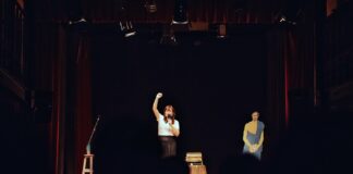 Nasca Il Teatro a Lecce: Chiara Renzi porta in scena “Lotteria degli stereotipi” e torna “Pensieri divergenti” Chiara Renzi in scena con Lotteria degli stereotipi al Nasca Il Teatro di Lecce