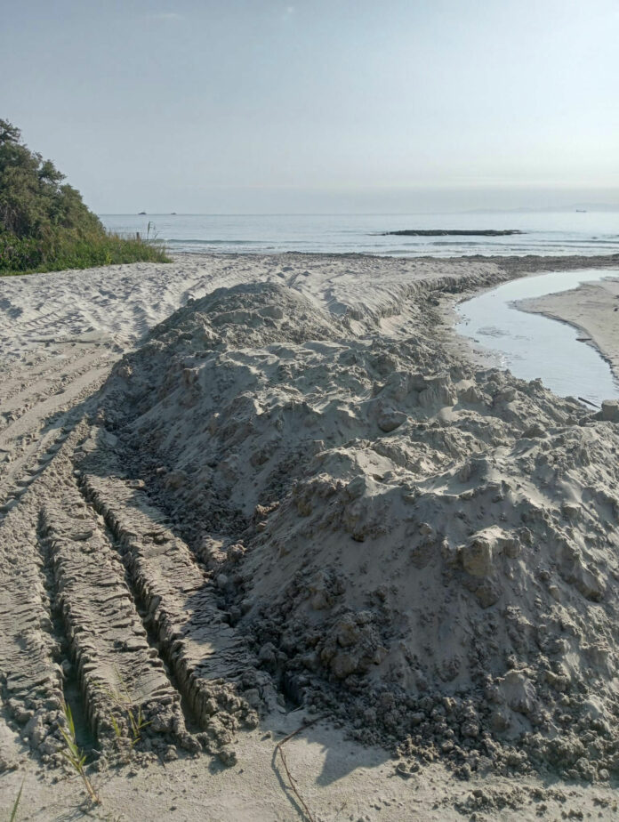 Otranto, sequestro ad Alimini per escavo e deviazione di sabbia in area Natura 2000