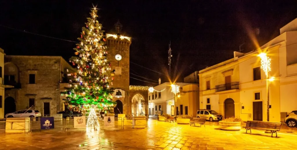 Immagine 1: Luminarie di Natale: spese e dettagli - Ugento