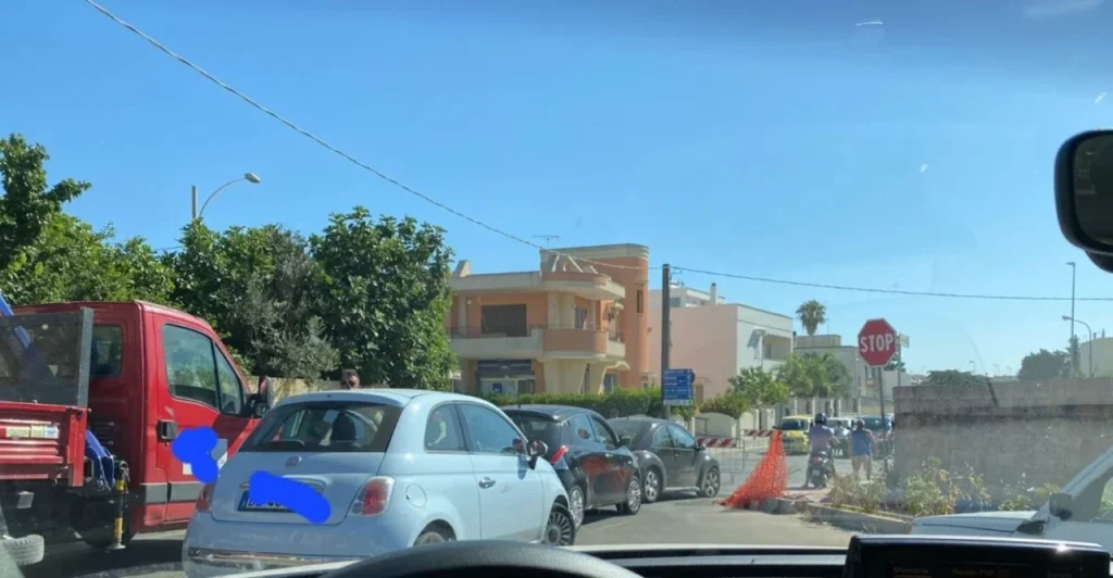 Immagine 1: Giro dei venti e i sudditi di Ugento, un disastro denunciato anche dalla minoranza - Ugento