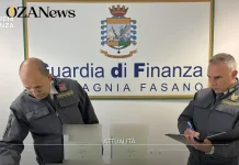 Operazione della Guardia di Finanza a Brindisi 3456_083003_0_square