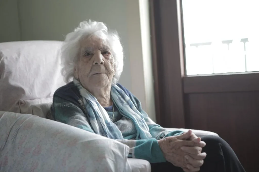 Immagine 1: Buon 104&deg; compleanno nonna Nicoletta - Taranto