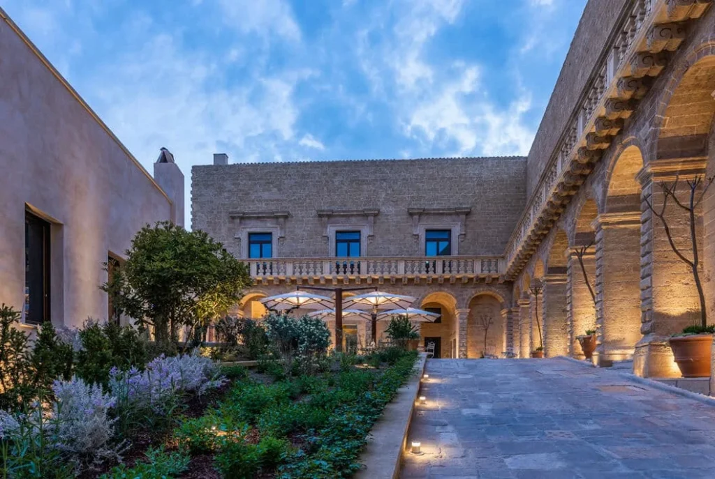 Immagine 2: Il Castello di Ugento nella nuova Guida Michelin - Puglia