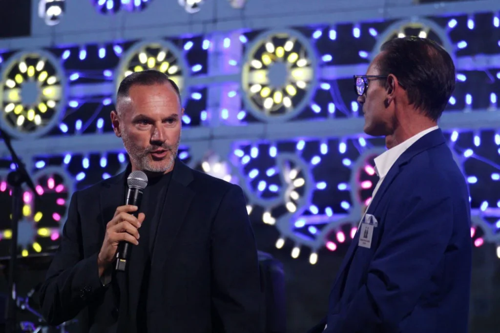 Immagine 8: Presentate le squadre di calcio e pallavolo a Ugento - Ugento