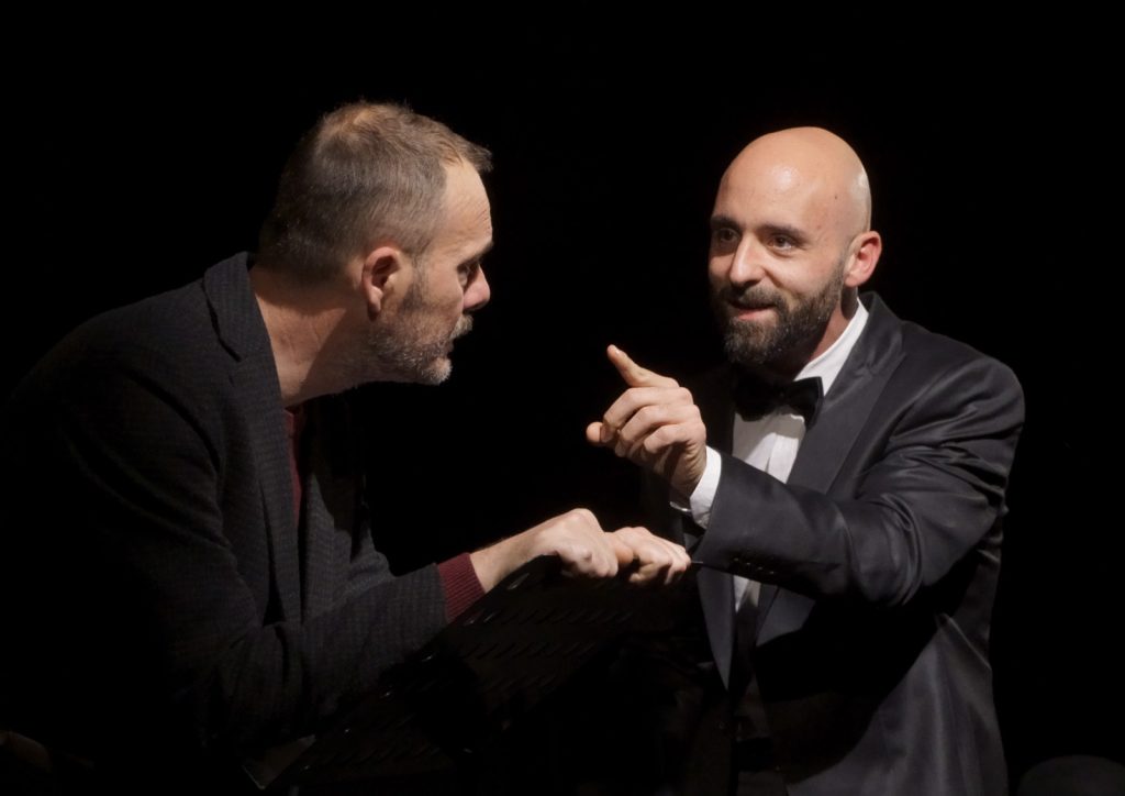 Dettaglio 1: Alessano, quattro appuntamenti tra libri e teatro all'Agorà Idrusa