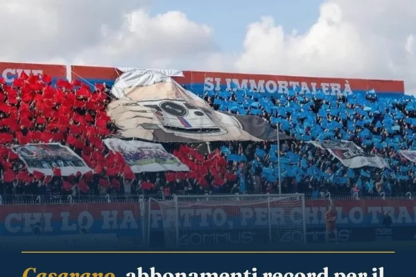 Casarano, abbonamenti record per il Calcio: superati 1.500, un tifoso ogni dieci abitanti