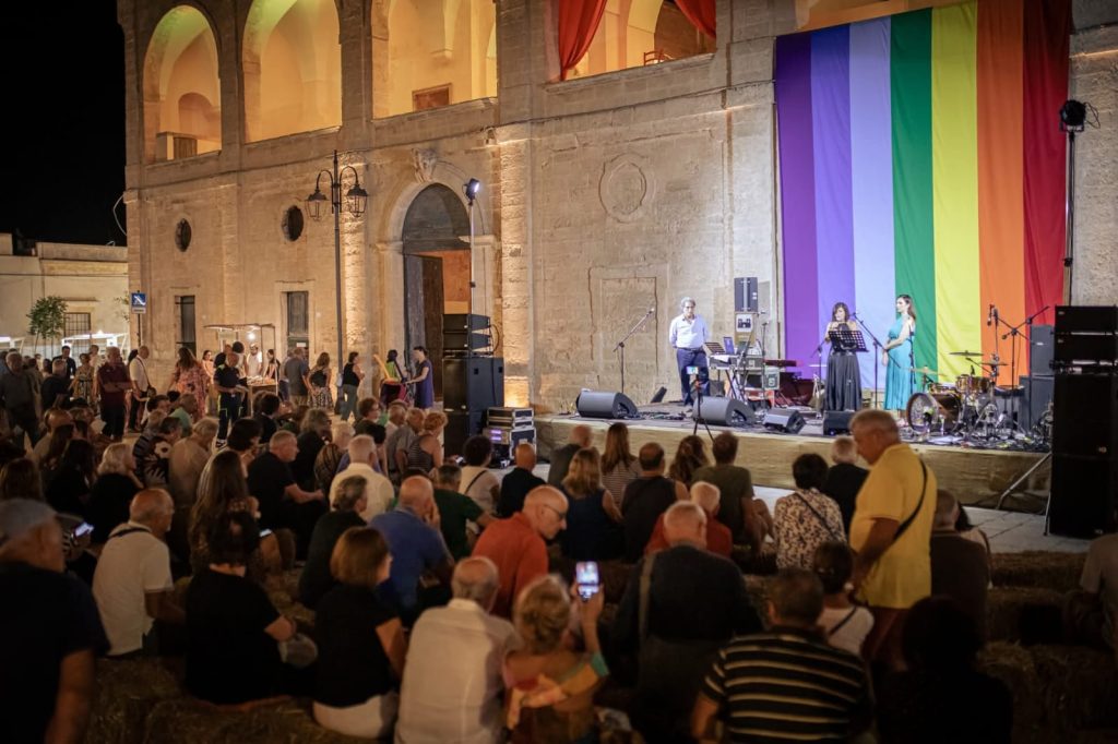 Dettaglio 2: Castiglione d'Otranto: Corso Giornalismo di Pace, iscrizioni aperte per Notte Verde