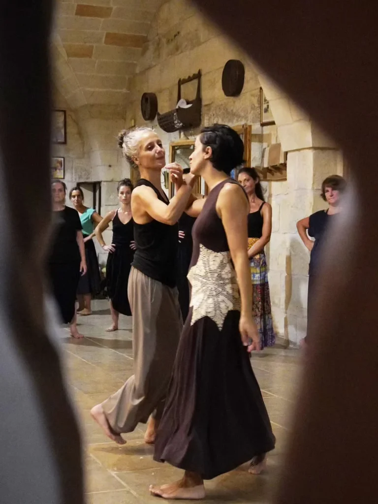 Dettaglio 1: Corigliano d'Otranto, Accordanze conclude tra musica e parole