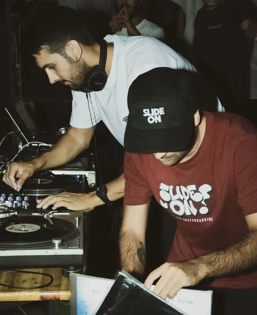 Dettaglio 3: Corigliano d'Otranto, Nuvole Sonore si chiude con Marco Erroi e Those Funky Guys