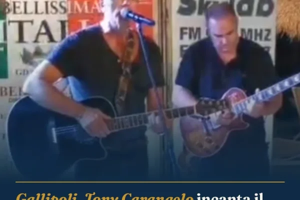Gallipoli, Tony Carangelo incanta il pubblico alla finale de “La Bellissima d’Italia”
