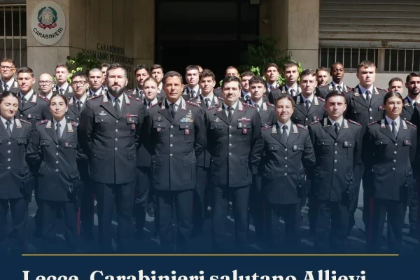 Lecce, Carabinieri salutano Allievi Marescialli: concluso tirocinio estivo