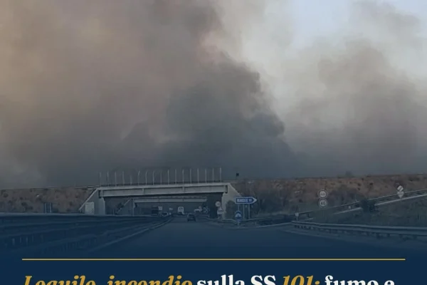 Lequile, incendio sulla SS 101: fumo e visibilità ridotta sulla superstrada