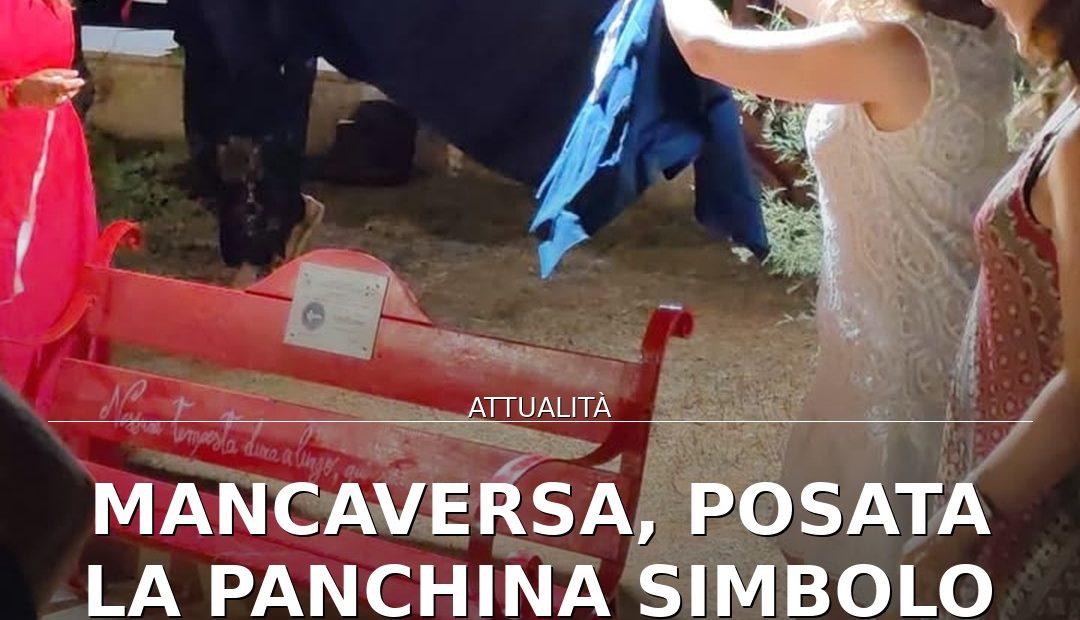 Anteprima di: Mancaversa, posata la panchina simbolo contro la violenza sulle donne