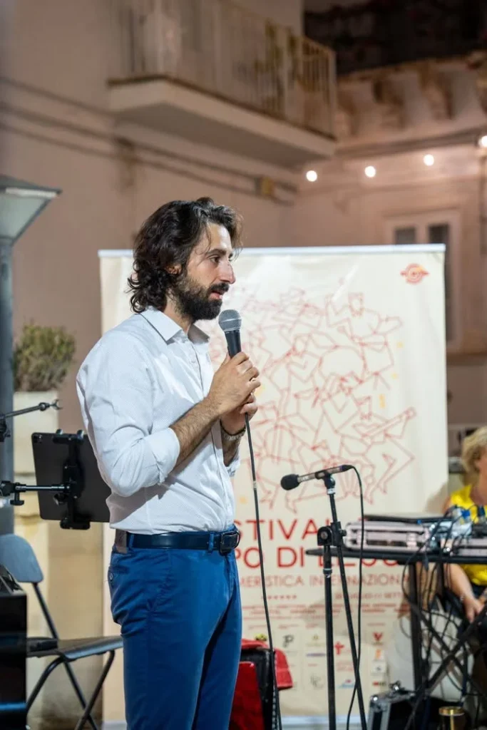 Dettaglio 5: Matino, successo per il concerto "Tanguedia" al Palazzo Marchesale