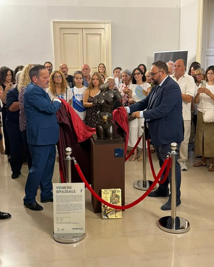 Foto: Salve, al via INTRECCI 2026: esposta la Venere Spaziale di Dal&iacute;