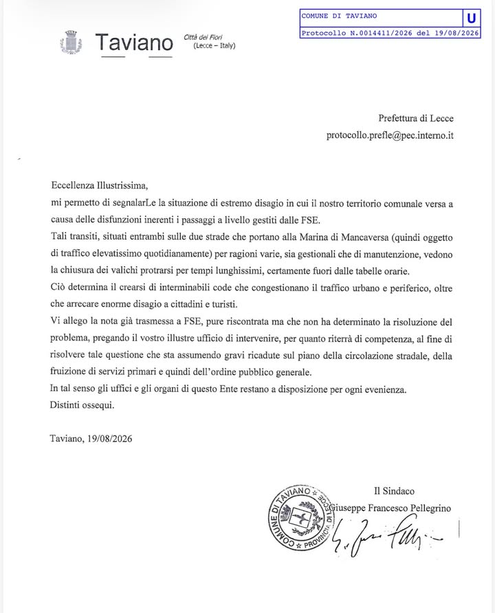 Dettaglio 2: Taviano, passaggi a livello: Comune sollecita il Prefetto per i disagi