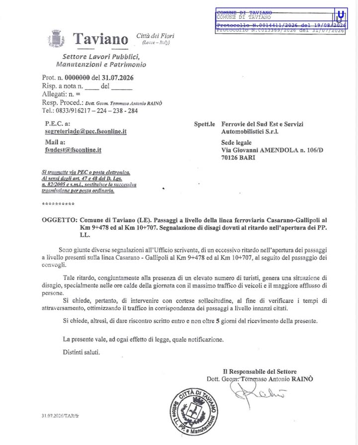 Dettaglio 3: Taviano, passaggi a livello: Comune sollecita il Prefetto per i disagi