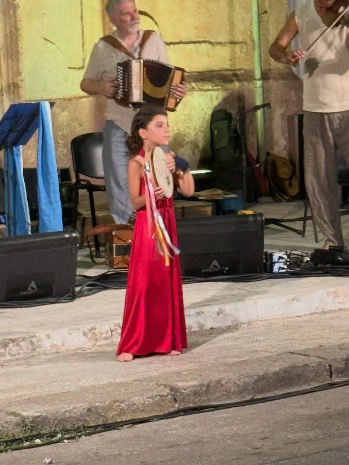 Foto: Taviano, successo per Santicanti 2026: tra musica, cultura e tradizione