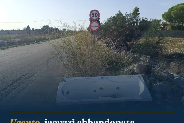 Ugento, jacuzzi abbandonata all’ingresso del paese: l’inciviltà sfida il controllo