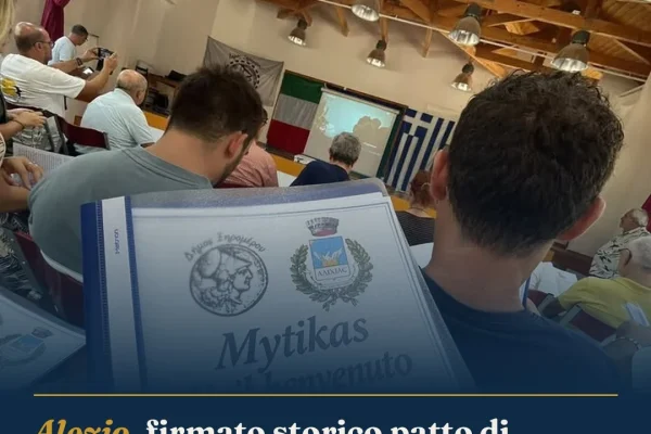 Alezio, firmato storico patto di gemellaggio con il Comune greco di Xiromero