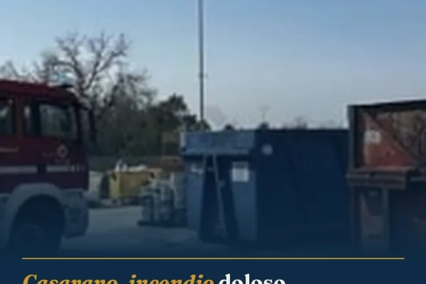 Casarano, incendio doloso all’ecocentro: fiamme domate, accertata natura criminosa