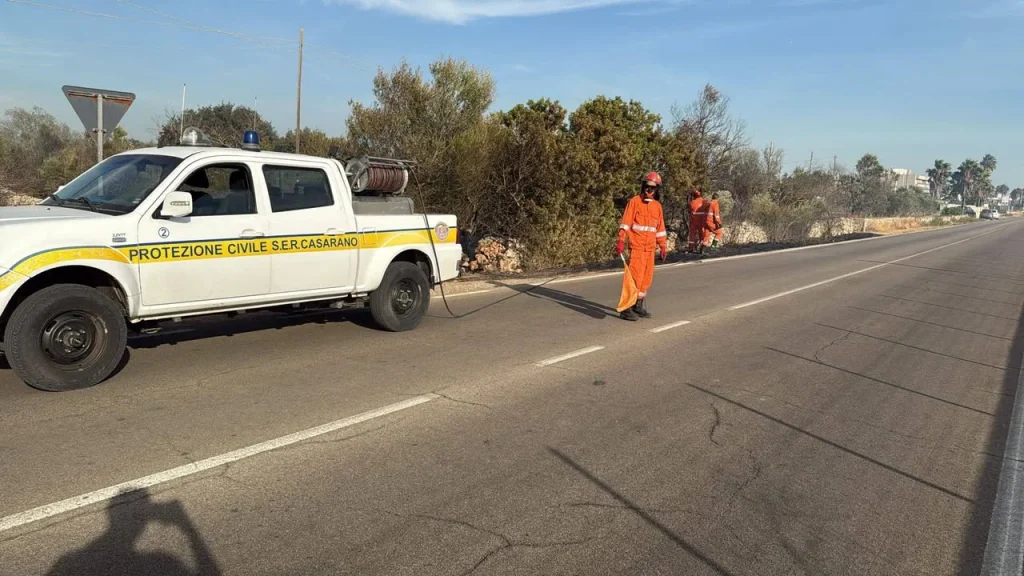 Dettaglio 3: Casarano, Protezione Civile attiva per due interventi a Taviano e Matino