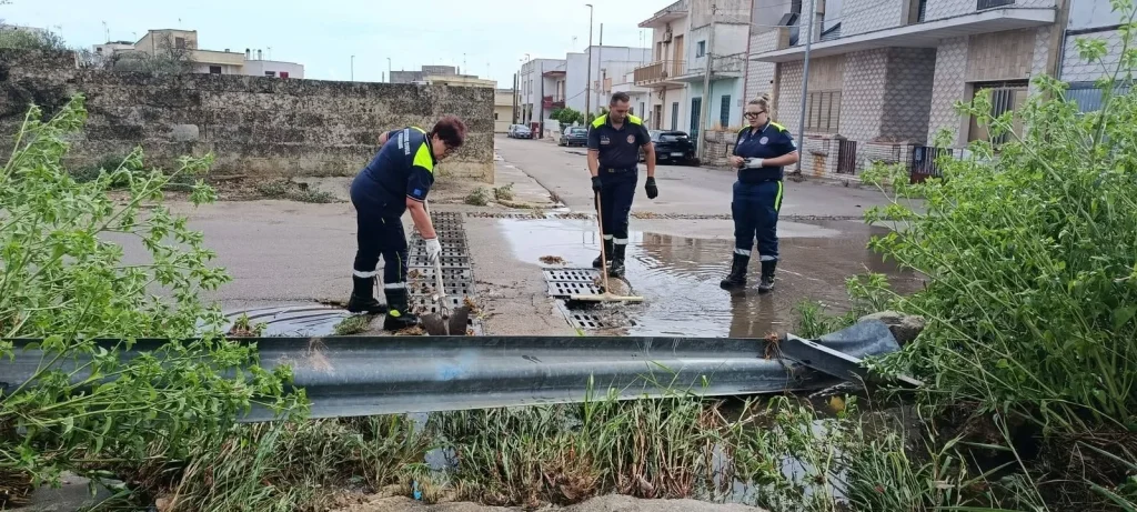 Dettaglio 2: Casarano, Protezione Civile interviene per criticit&agrave; idrogeologiche