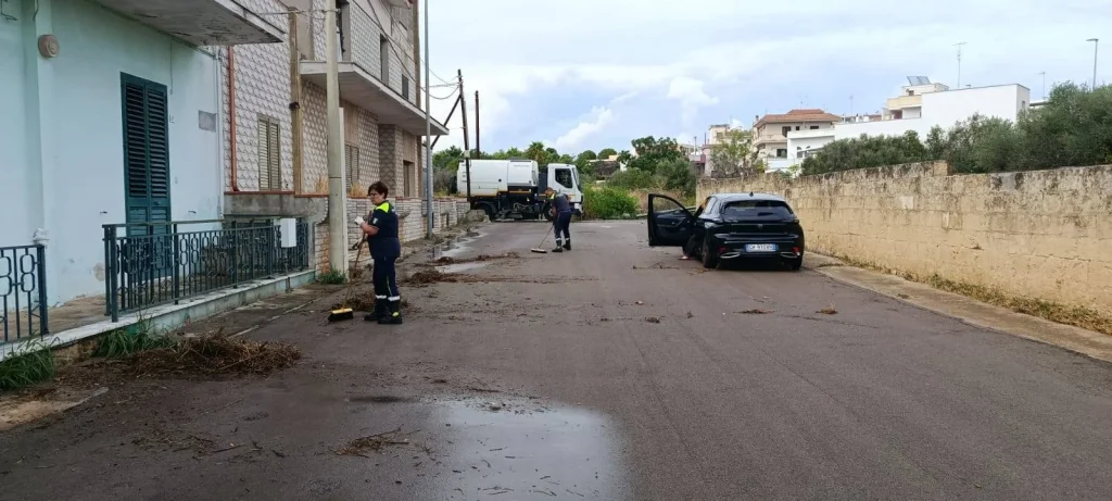 Dettaglio 5: Casarano, Protezione Civile interviene per criticit&agrave; idrogeologiche