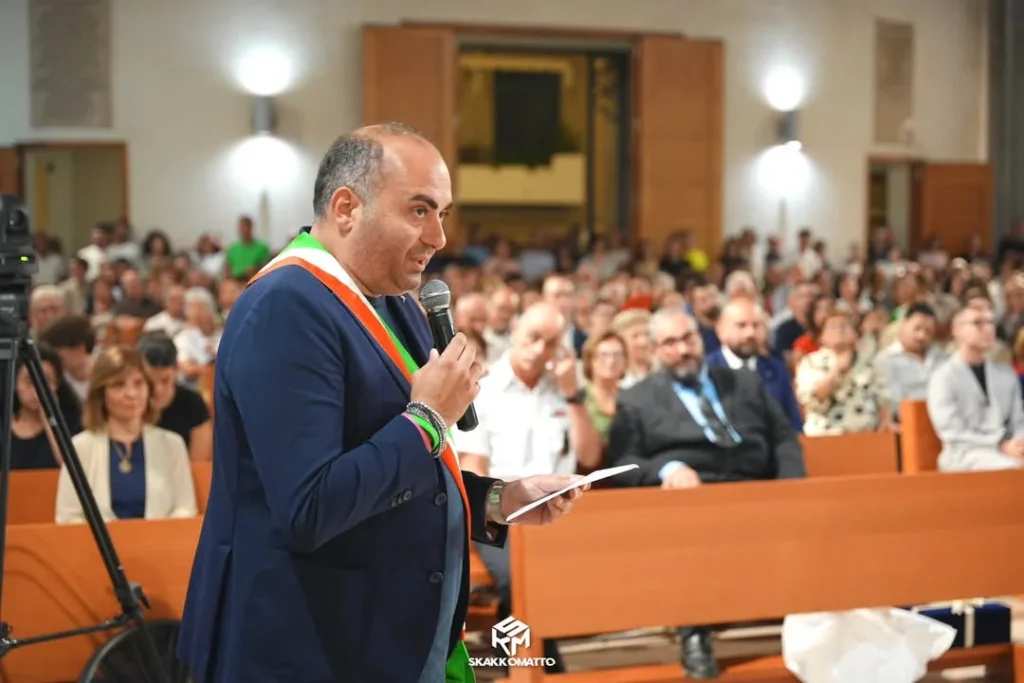 Dettaglio 6: Galatone, Don Giovanni Specchia ordinato presbitero per la comunit&agrave;