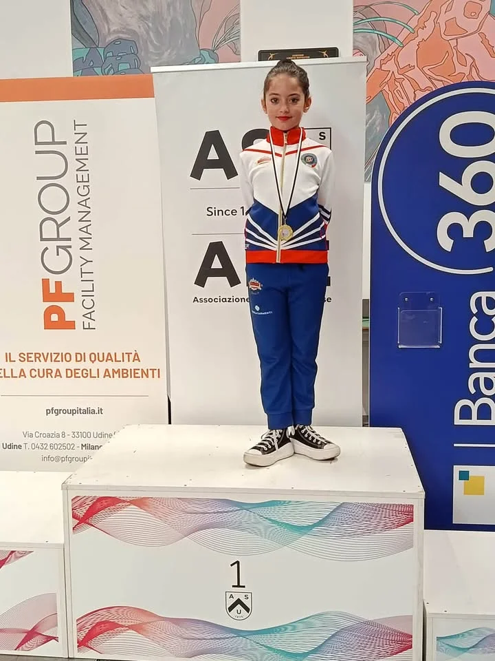 Dettaglio 4: Galatone, ginnaste Danskin Star conquistano l'oro al torneo di Udine