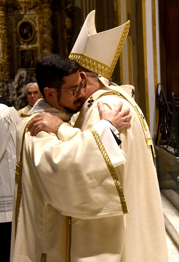 Dettaglio 2: Lecce, Enrico De Leo presbitero: prima ordinazione di Panzetta in diocesi