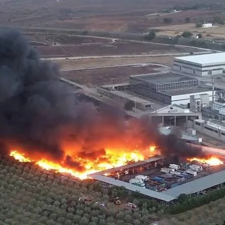 Dettaglio 2: Lequile, monitoraggio post-incendio: inquinanti in calo, continuano i controlli