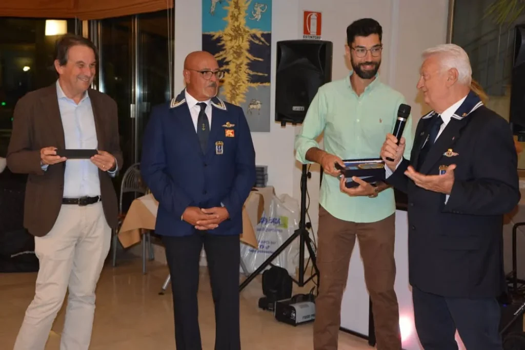 Dettaglio 3: Otranto, Sindaco Bruni accoglie Marinai d'Italia di Rimini per gemellaggio ANMI