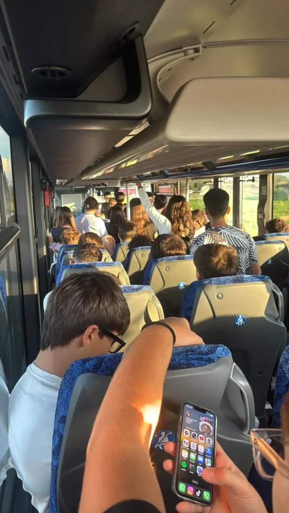Dettaglio 3: Poggiardo, Amministrazione verifica disagi bus studenti per Maglie