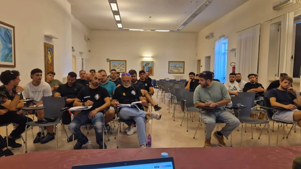 Dettaglio 6: Poggiardo, corso arbitri Softair: formazione per sportivi del Salento
