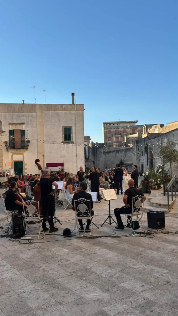 Dettaglio 3: Poggiardo, nozze internazionali per Francesca Ricagni e Brandon Somerhalder