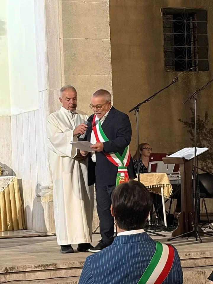Dettaglio 6: Taviano, ingresso canonico di Don Antonio Bottazzo: il saluto a Mons. Antonio Raho